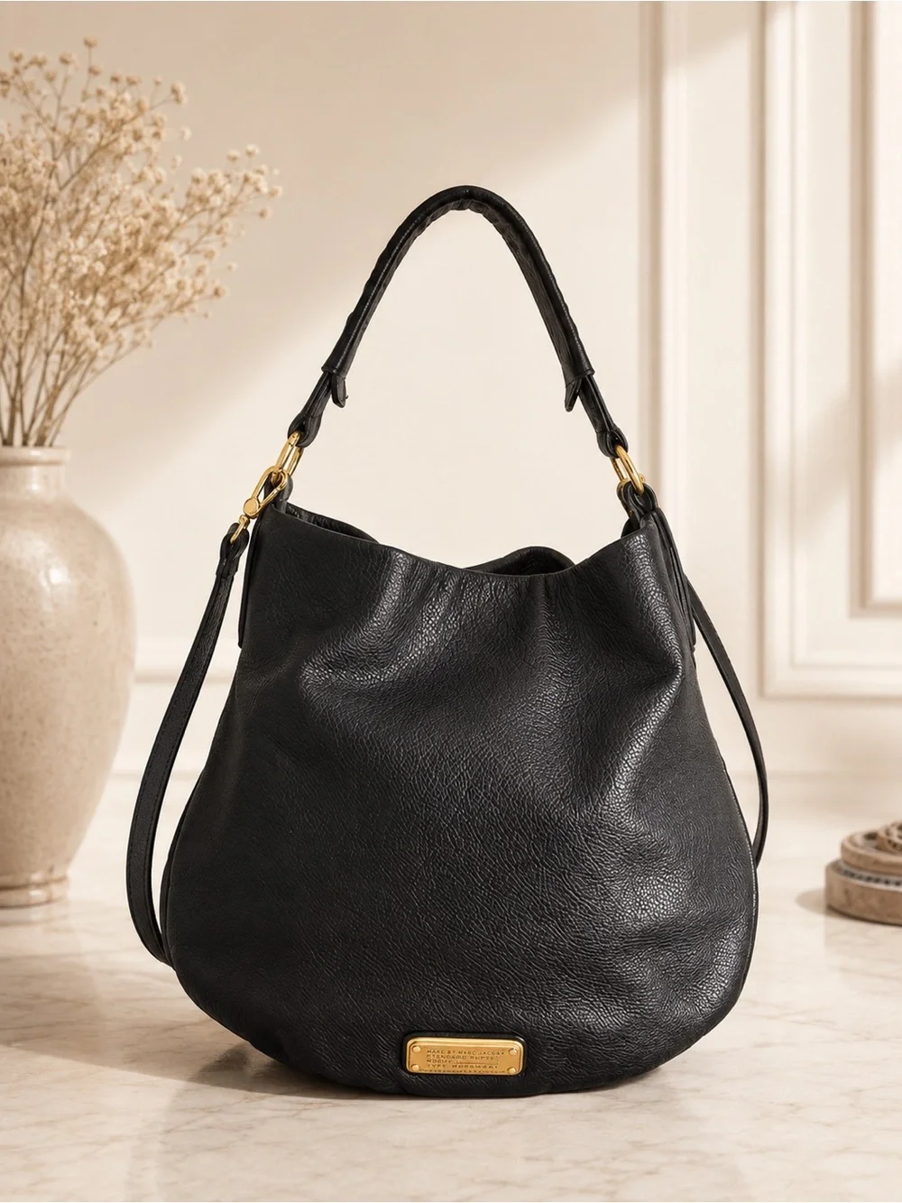 Marc Jacobs Black pebble Leather Hobo Crossbody Bag Large Shoulder bag